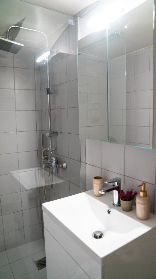 Lux Garden Apartment Near Acropolis In The Heart Of Atina Dış mekan fotoğraf